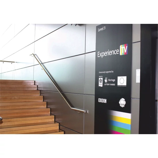 Aluminium szendvicslemez - 3 mm - 0,2mm - 1 old. védőfóliás fehér matt/primer - 2050 x 3050mm